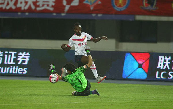 深圳佳兆业遭遇客场不敌,积分缩水 深圳佳兆业遭遇客场不敌,积分缩水