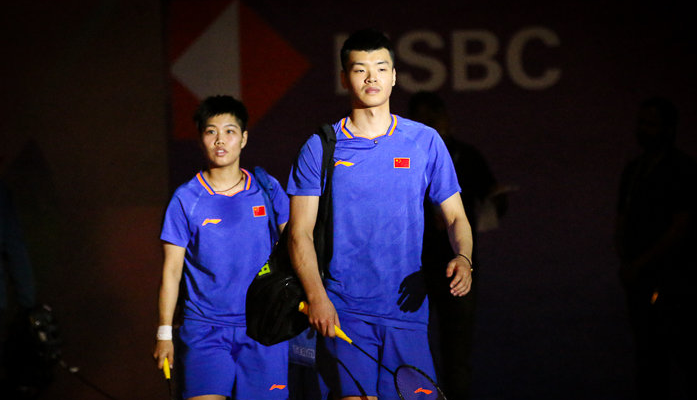 IM体育-韩国队横扫马来西亚队，黄鸭组合扛起全队